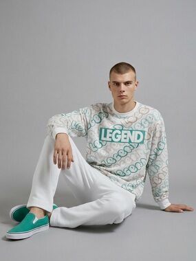 🩴 Launder Bailey LEGEND Graphic Long Sleeve Tshirt